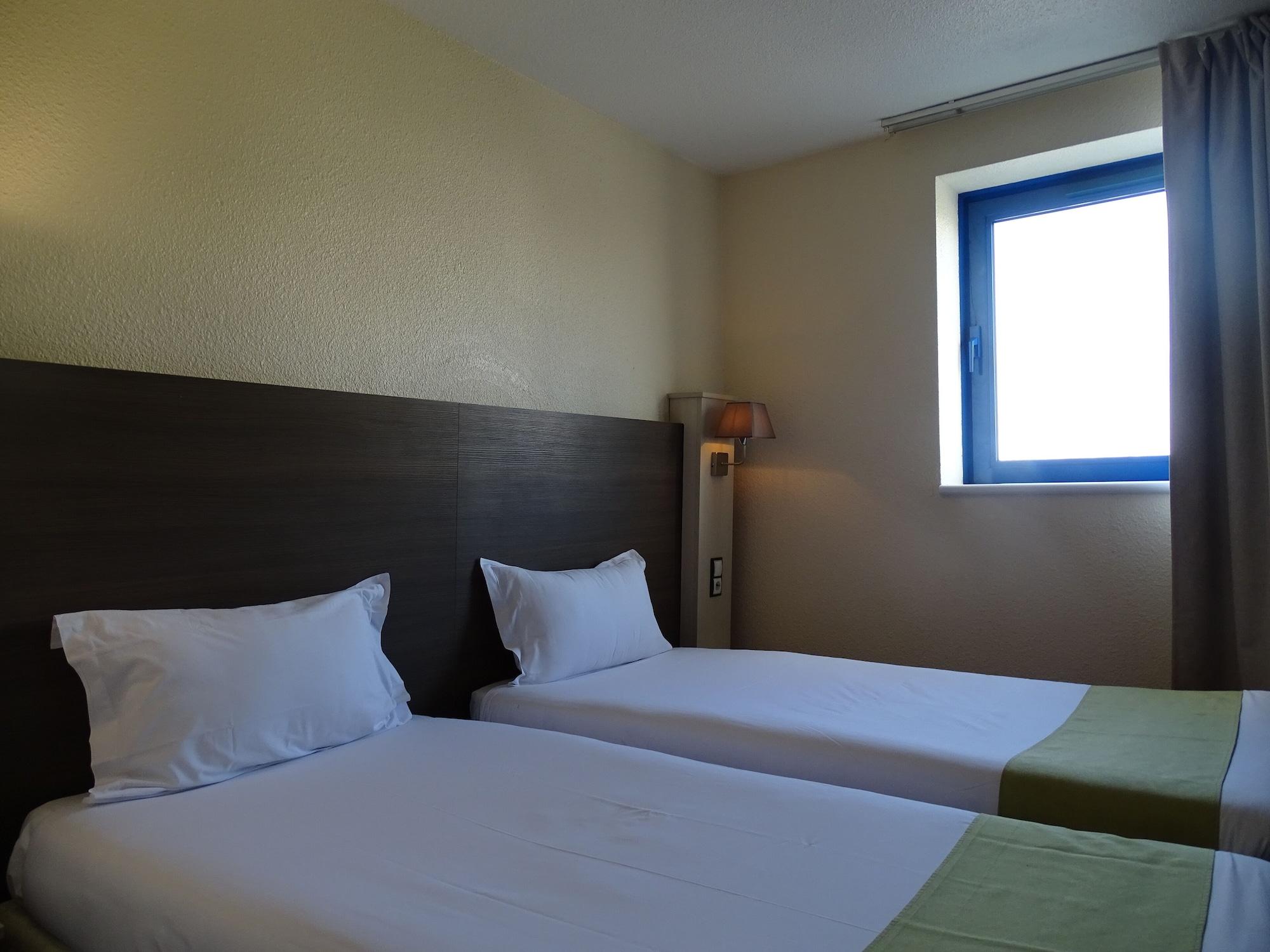 Euro Hotel Airport Orly Rungis Fresnes  Exterior photo